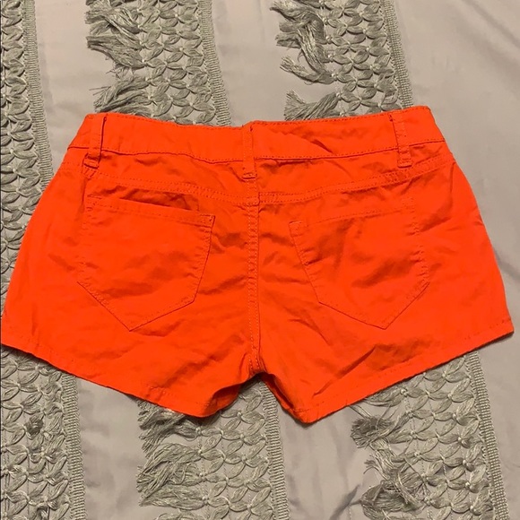 Shorts - Picture 2 of 2